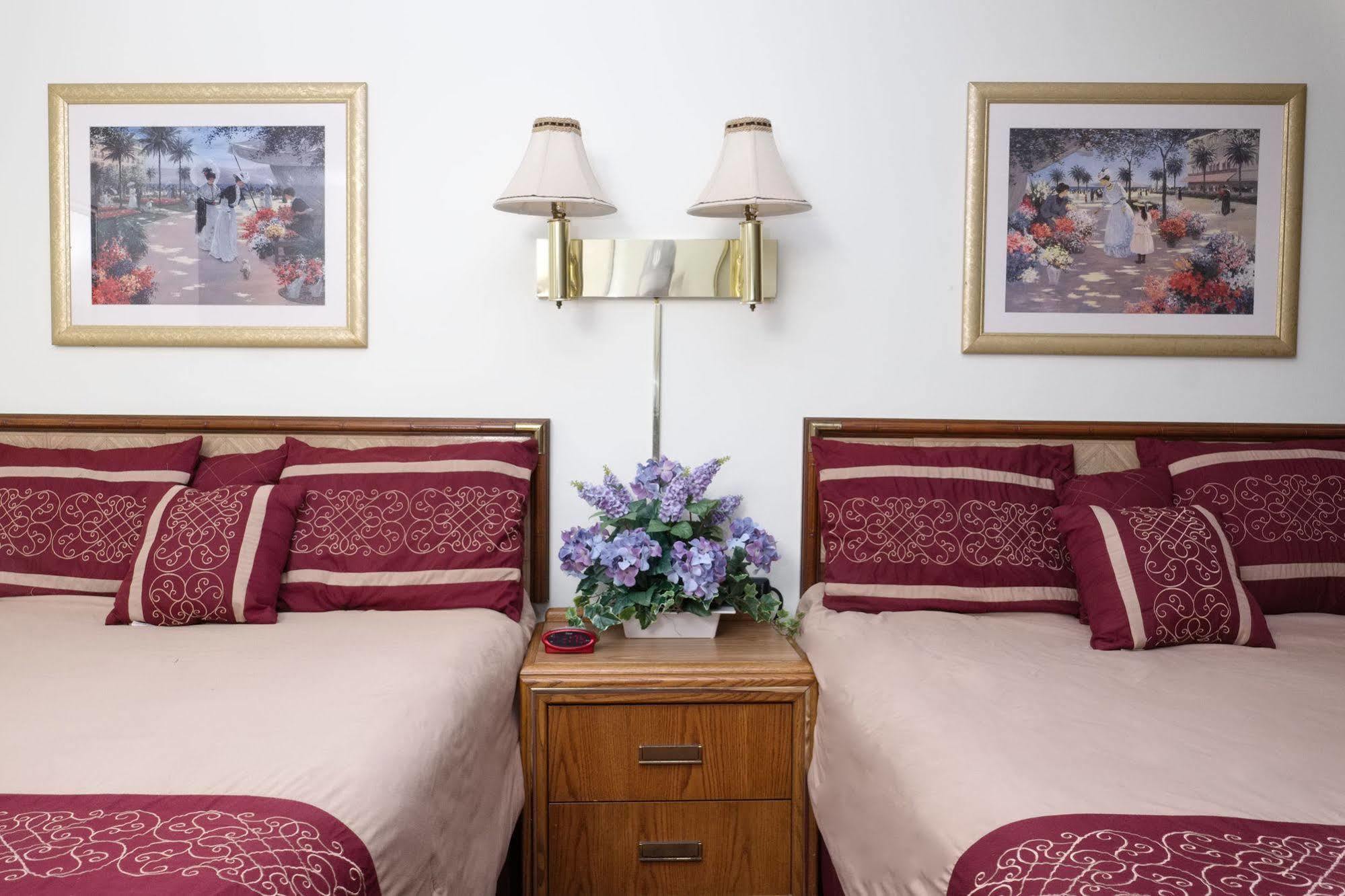Four Seasons Lodging Mount Vernon Exterior photo